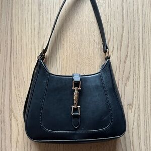 Black shoulder purse